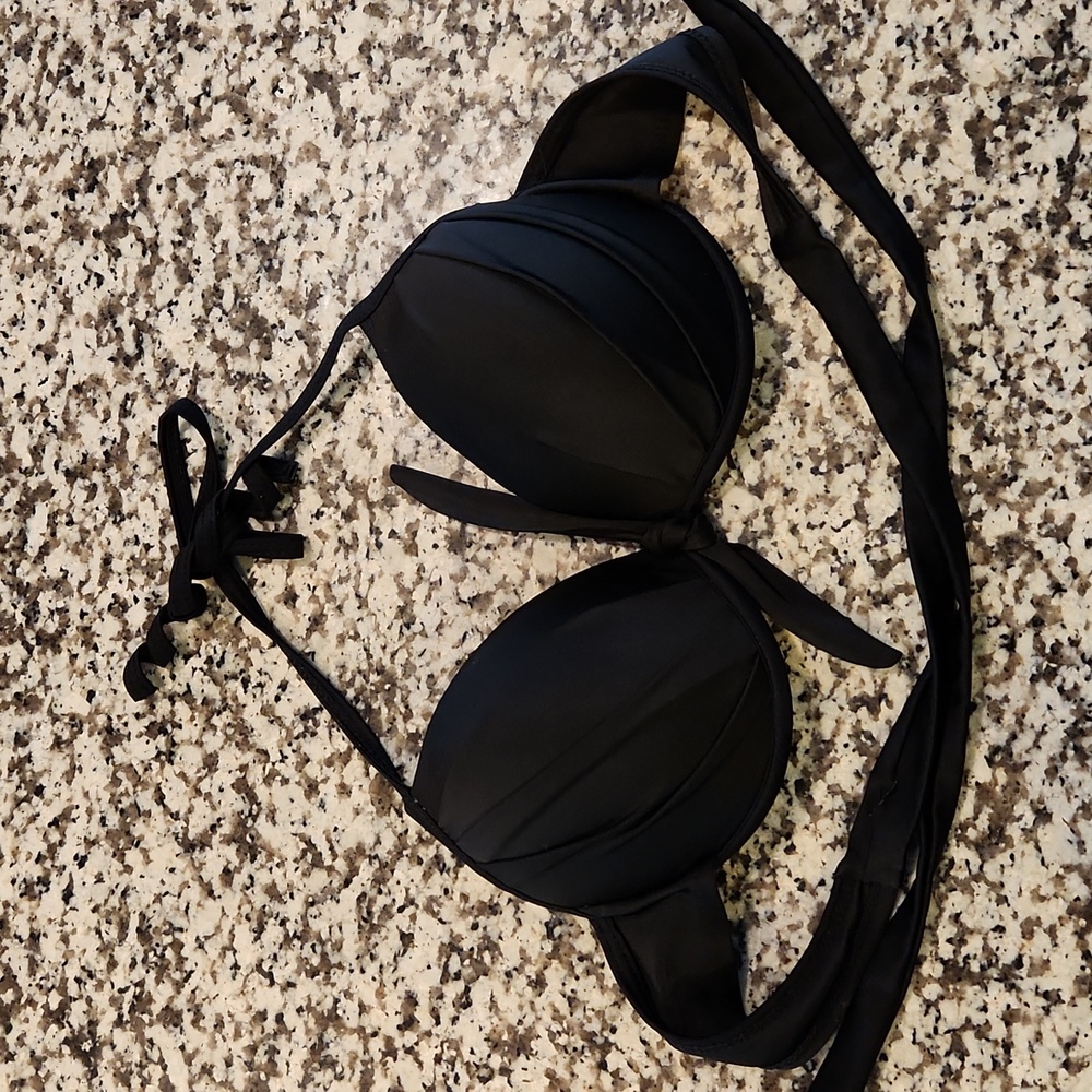 Black Pushup Bikini Top